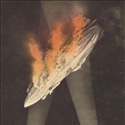 Picture of British propaganda postcard Zeppelin